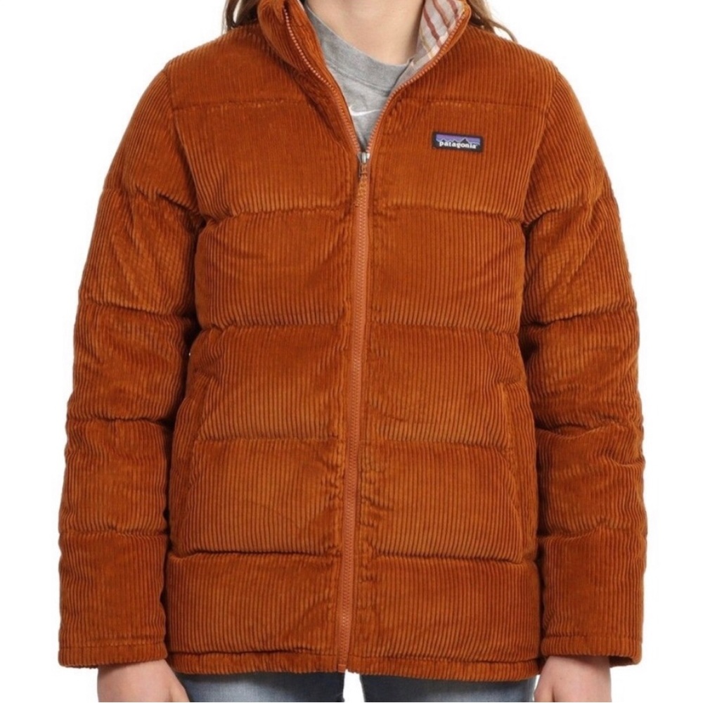 ISO FJORD PATAGONIA DOWN PUFFER COAT IN L OR XL!!